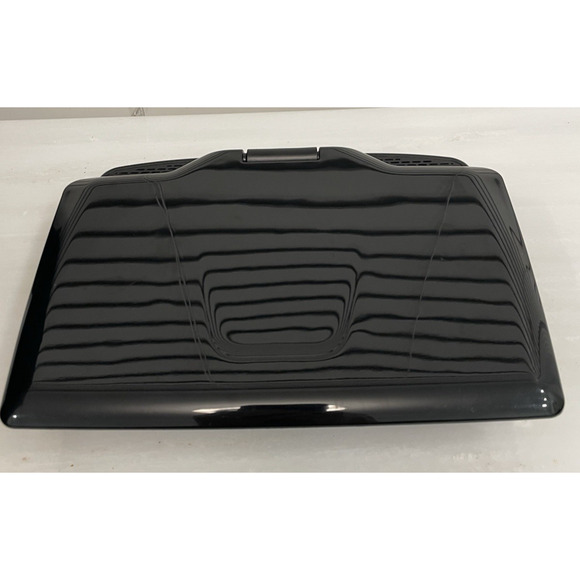 RCA Portable DVD Player 10" Display DRC98101S w/ Car Charger-Tested Works great - Picture 4 of 15